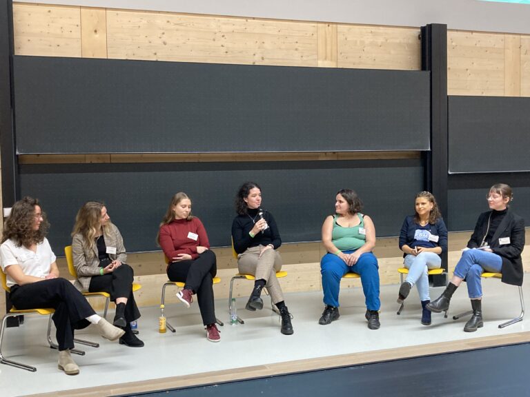 “How is it actually as a woman in engineering sciences?”